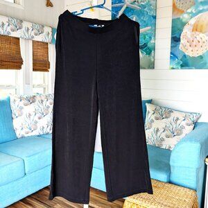 Chico's Travelers Classic No Tummy Black Wide Leg Pants with Pockets - Size 0P